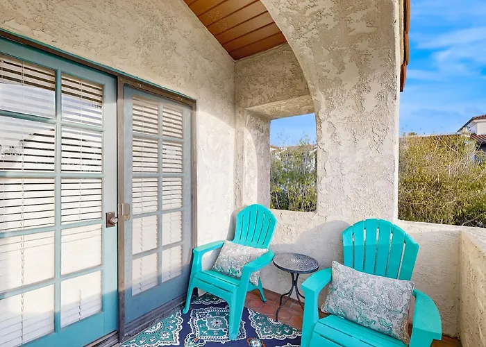 Sunny\'S Santa Barbara Beach House